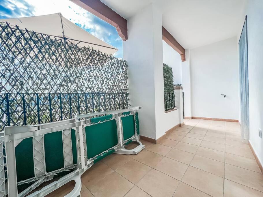 Modern 2 Bed Apartment With Pool In Frigiliana Extérieur photo